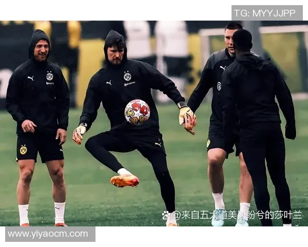 足球明星脚步印记展示：足迹背后的故事与荣耀瞬间