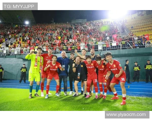 总是被球迷批评的足球明星究竟是因何原因频频成为争议焦点